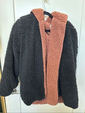 Urban Outfitters Rust Sherpa Jacket xs/s